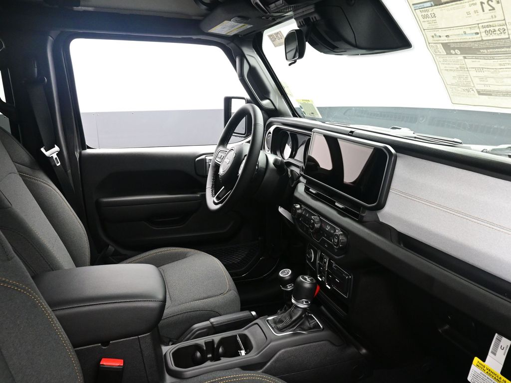 2025 Jeep Wrangler Sport S photo 3
