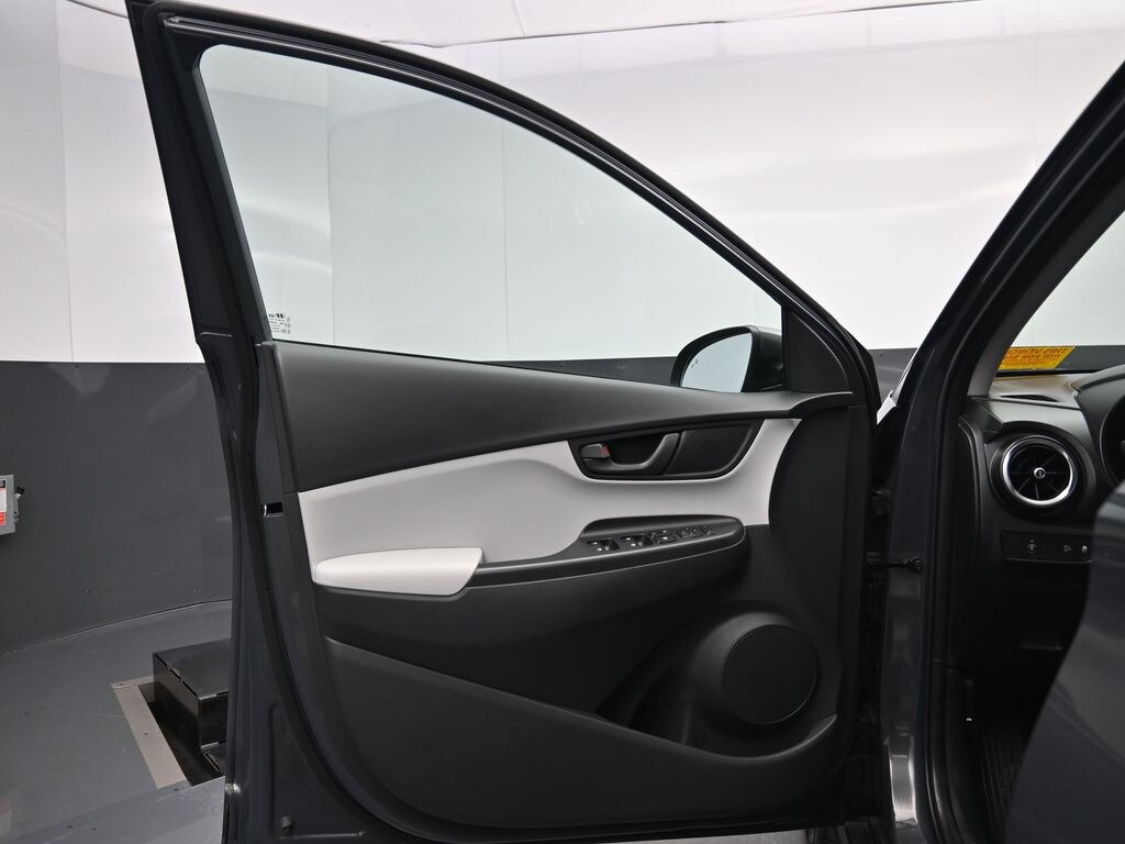 Used 2023 Hyundai Kona SEL Sport Utility