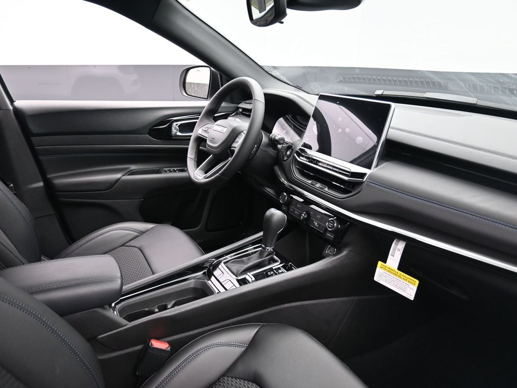 New 2026 Jeep Compass Latitude Altitude Sport Utility