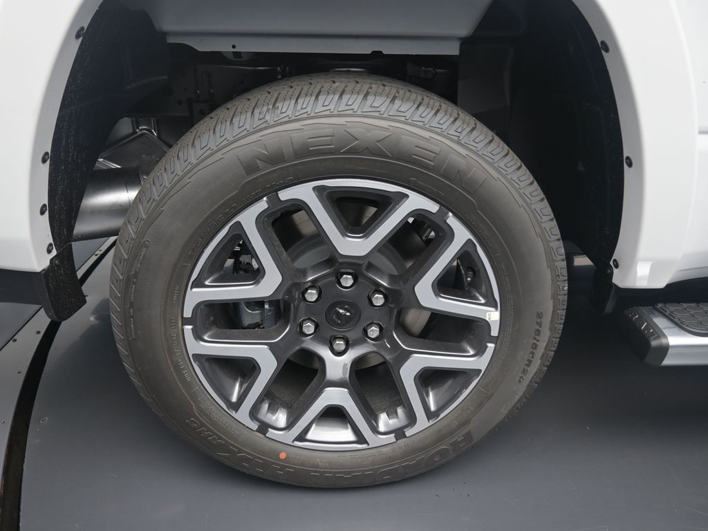 2026 Ram 1500 Laramie photo 2