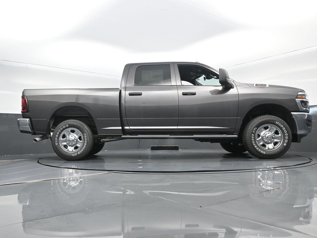 2026 RAM 3500 Tradesman - Photo 25
