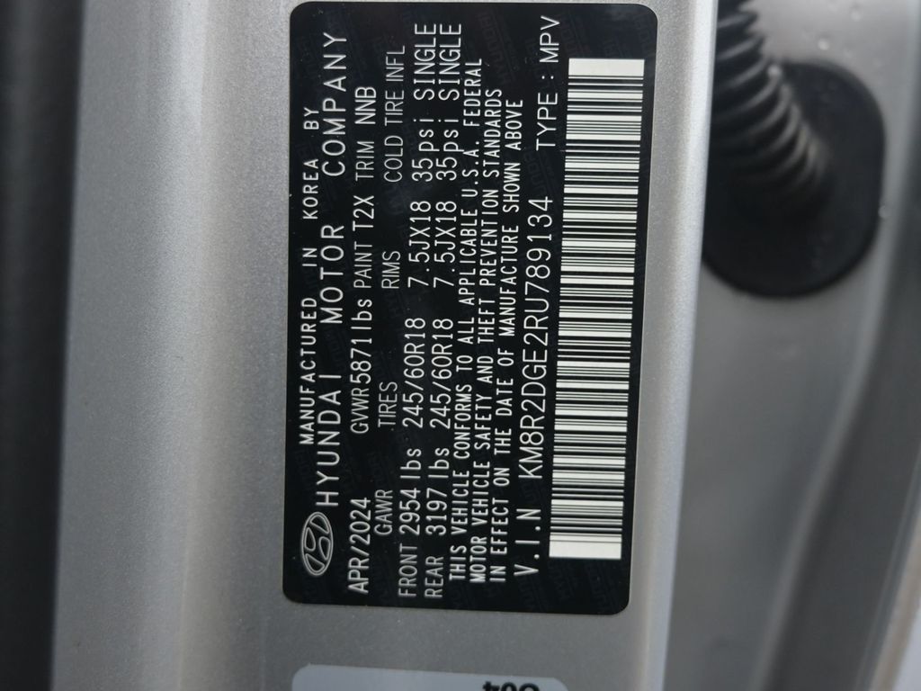2024 Hyundai Palisade SEL photo 2