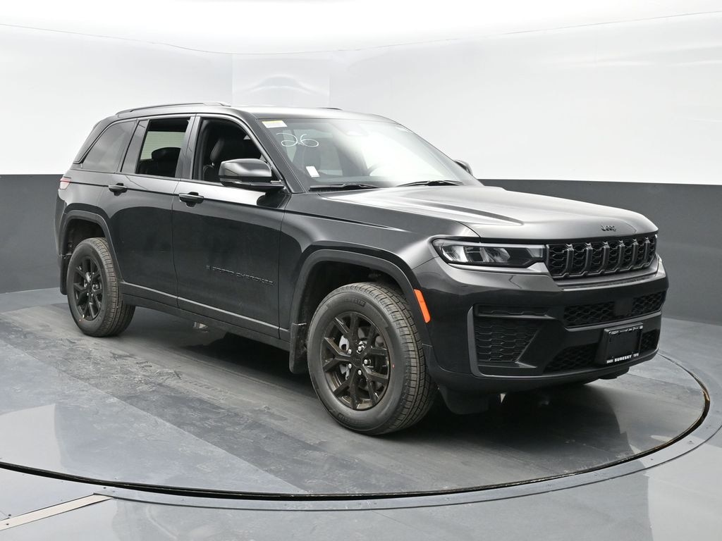 New 2026 Jeep Grand Cherokee Laredo Altitude Sport Utility