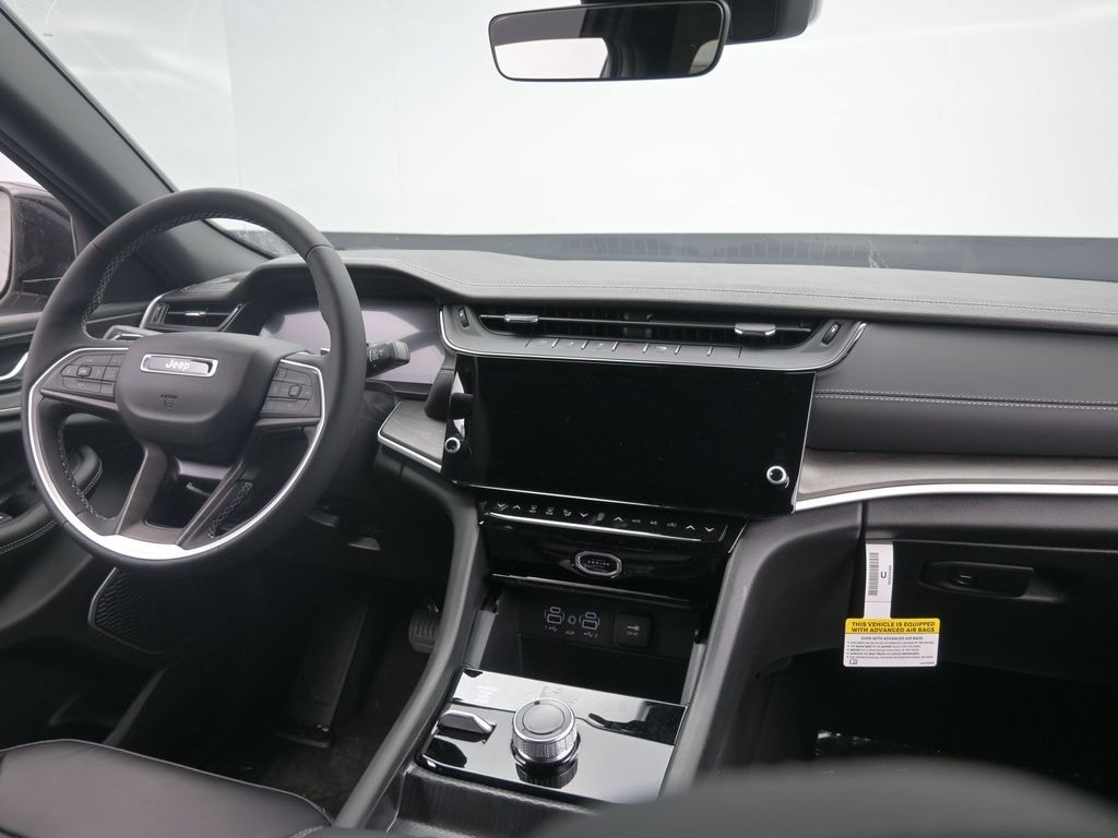 New 2026 Jeep Grand Cherokee Limited Sport Utility