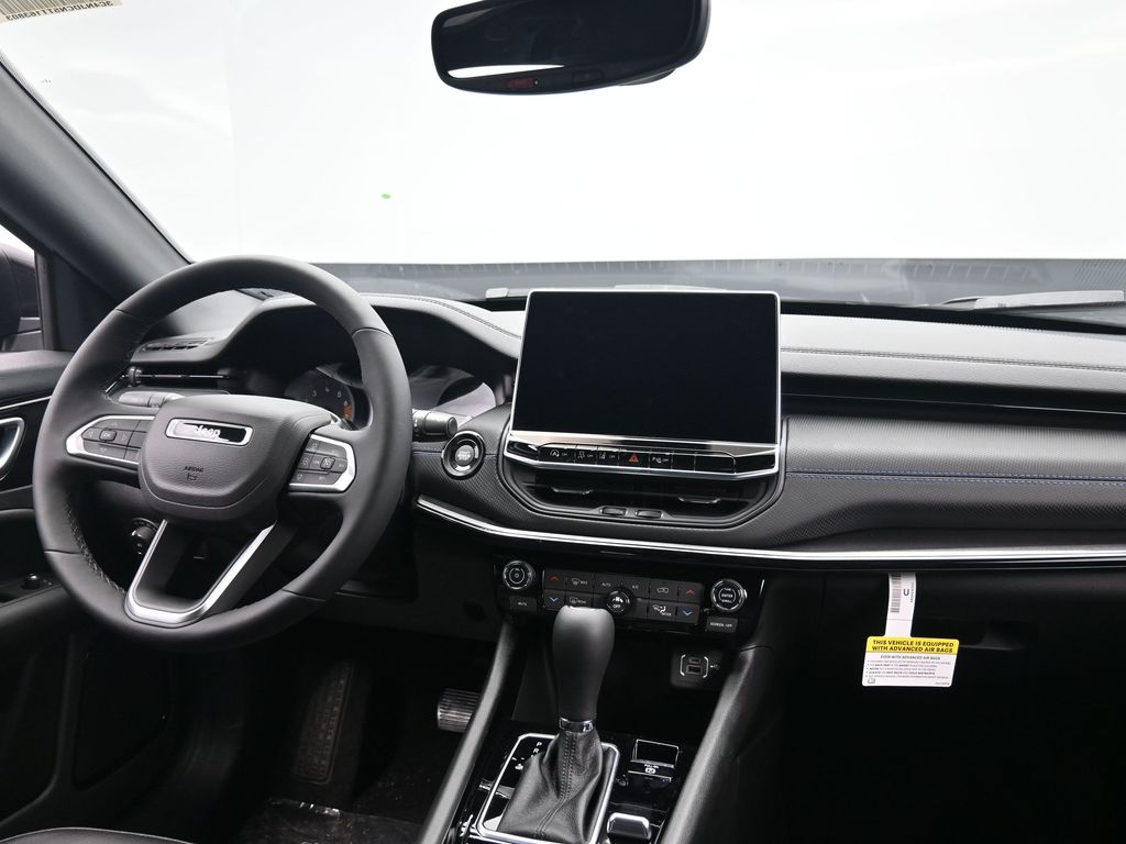 2026 Jeep Compass Limited Altitude photo 3