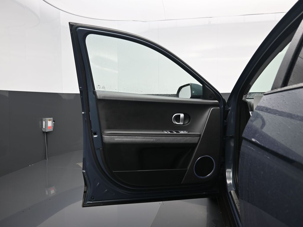 2023 Hyundai Ioniq 5 SEL photo 4