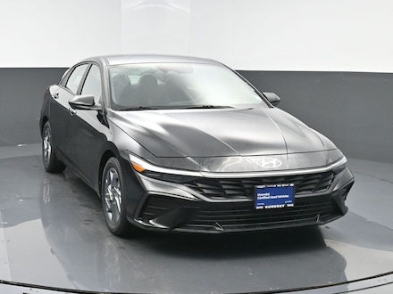2024 Hyundai Elantra SEL Sedan