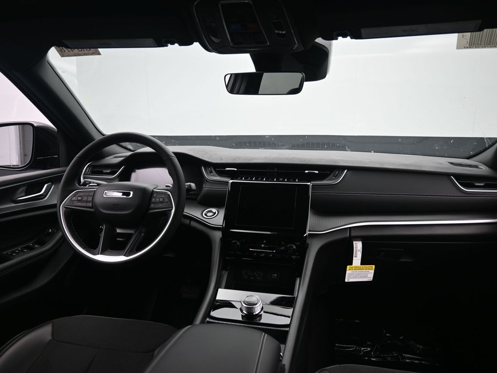 New 2025 Jeep Grand Cherokee Altitude X Sport Utility