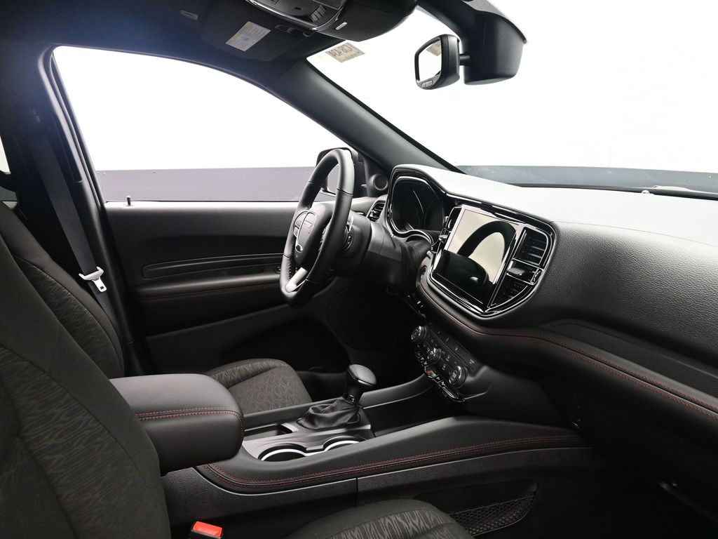2026 Dodge Durango GT photo 4