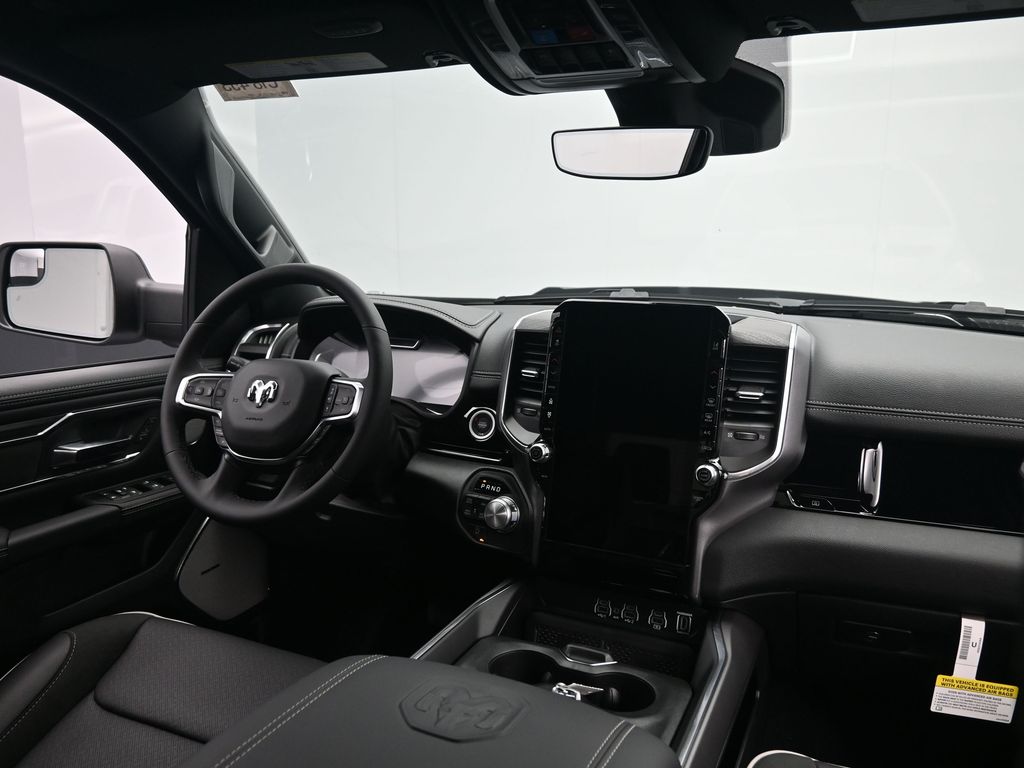 2026 Ram 1500 Laramie photo 3