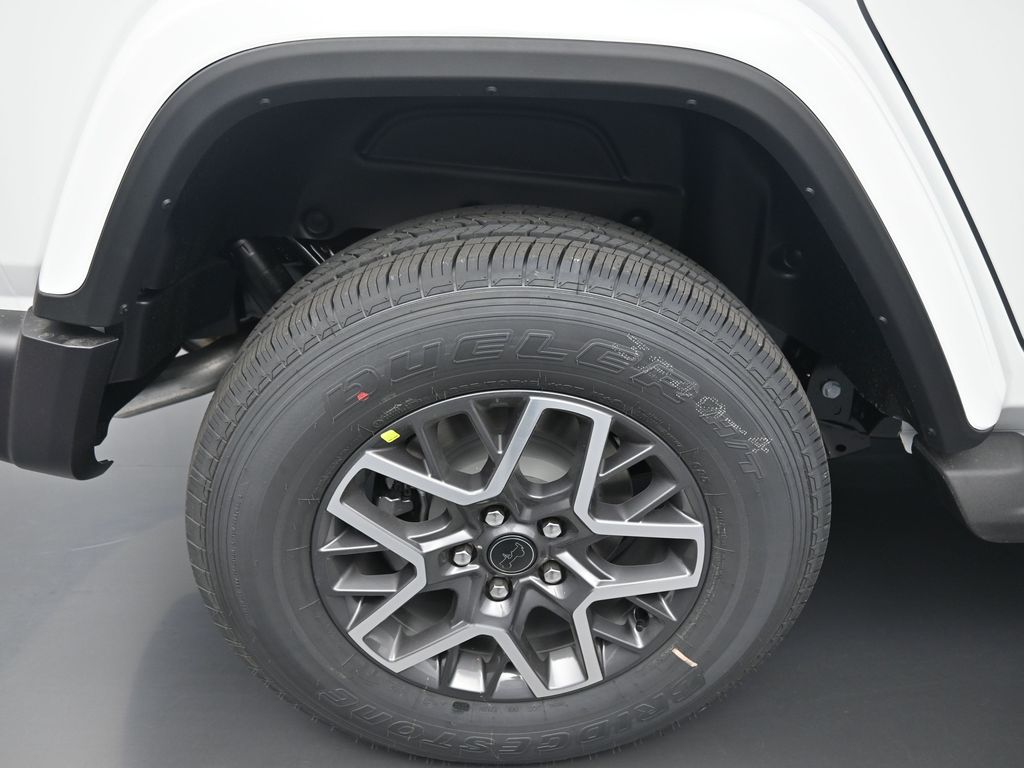 2026 Jeep Wrangler Sahara photo 2