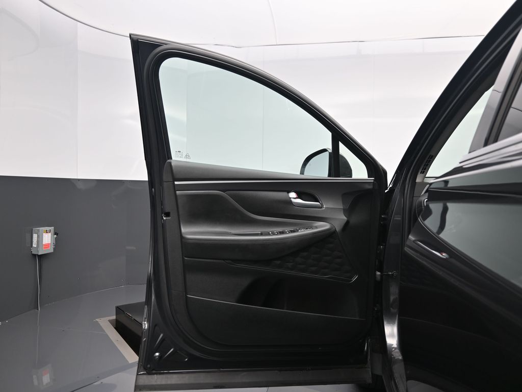 2023 Hyundai Santa Fe SEL photo 2