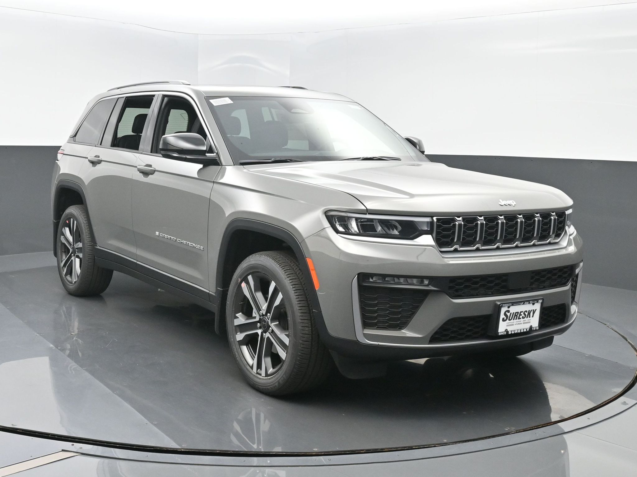 2027 Jeep Grand Cherokee