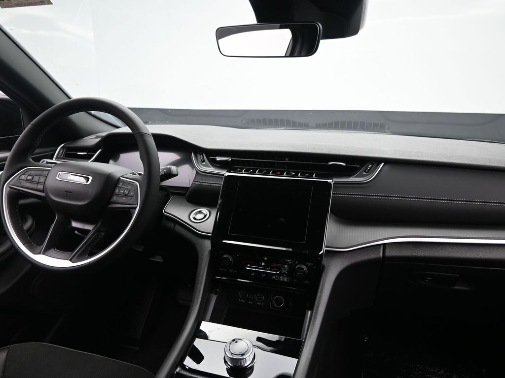 New 2025 Jeep Grand Cherokee Altitude X Sport Utility