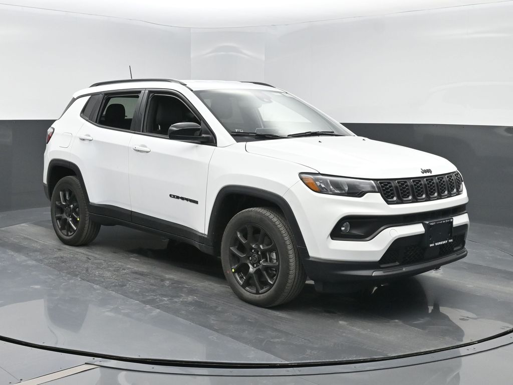 2026 Jeep Compass Altitude's photo