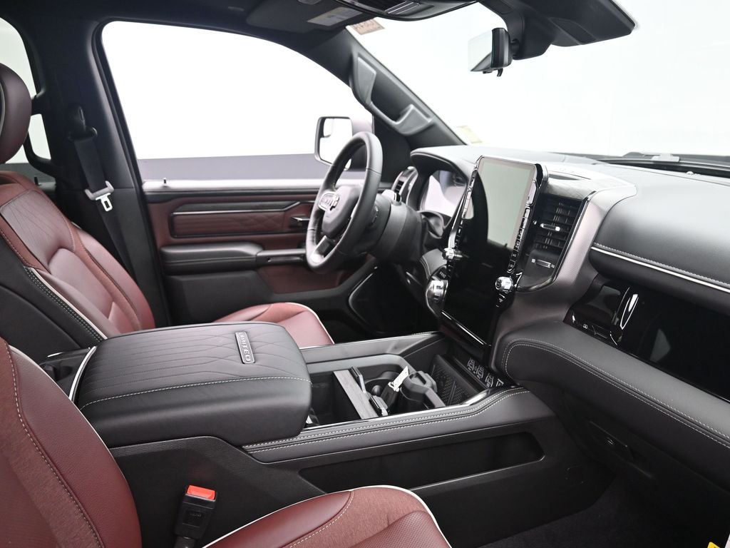 2026 Ram 1500 Limited photo 4