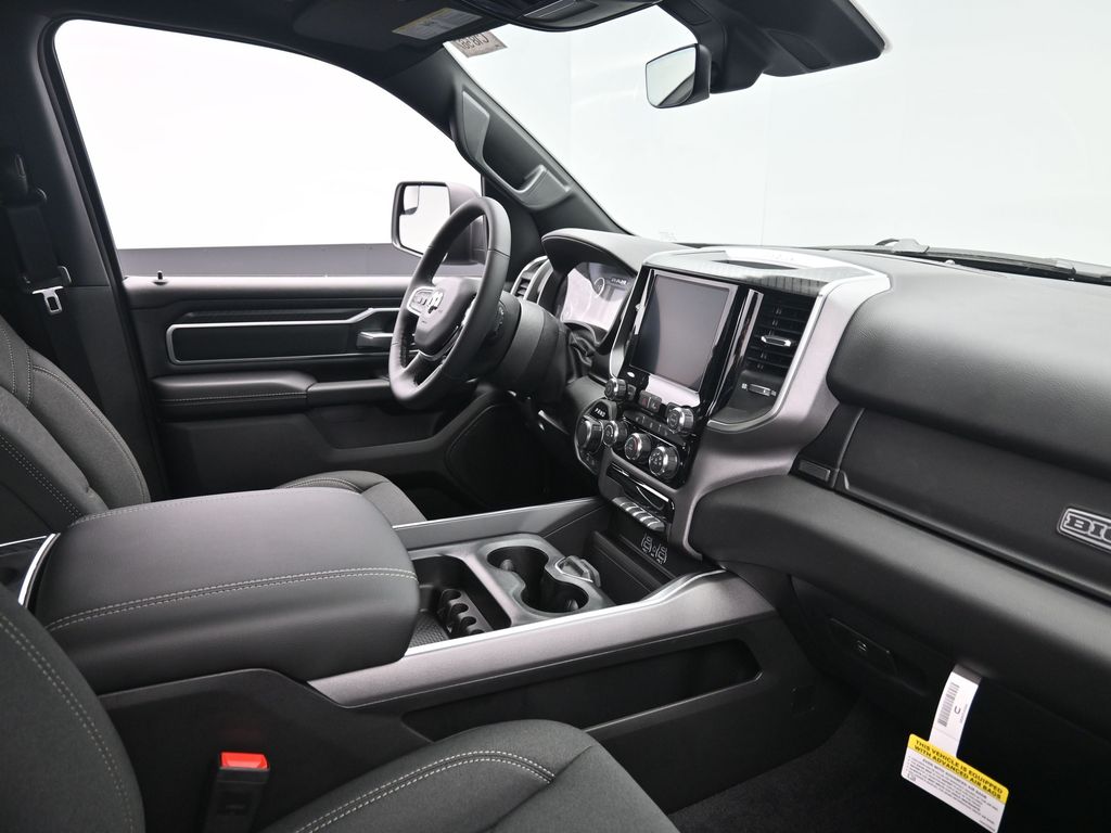 2026 Ram 1500 Big Horn photo 4