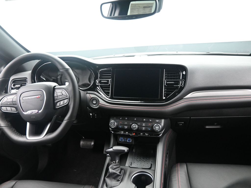 2025 Dodge Durango R/T Plus photo 3