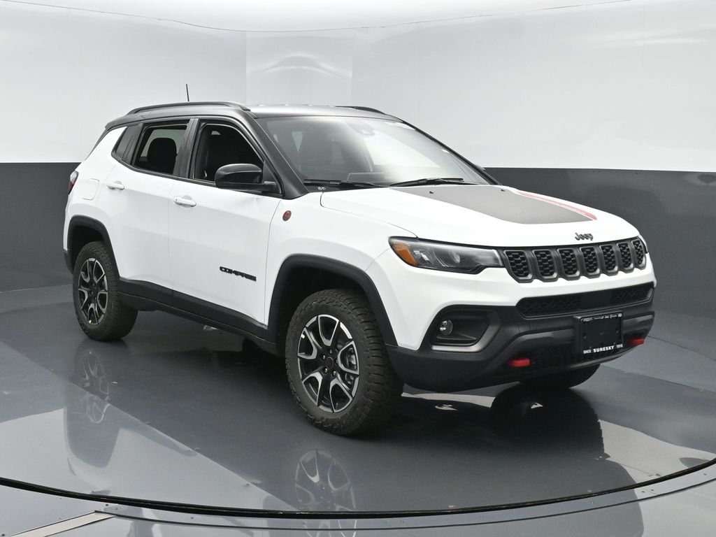2026 Jeep Compass Trailhawk's photo