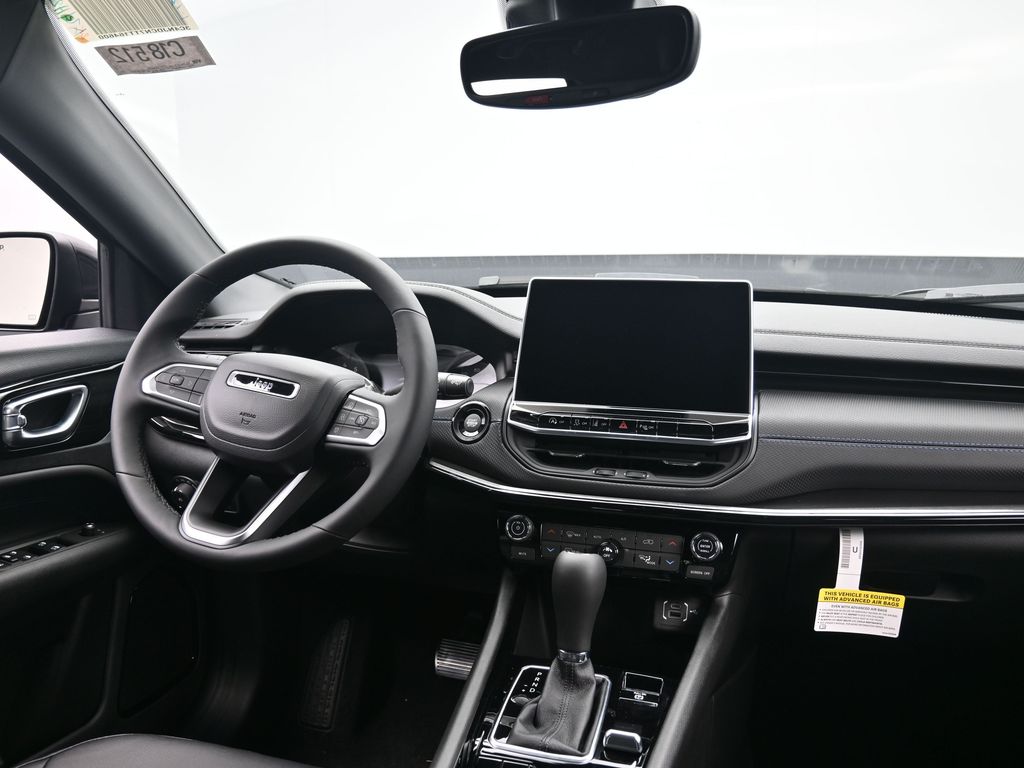 2026 Jeep Compass Limited Altitude photo 3