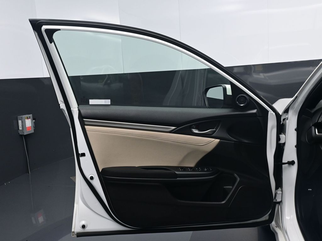 2020 Honda Civic EX photo 3