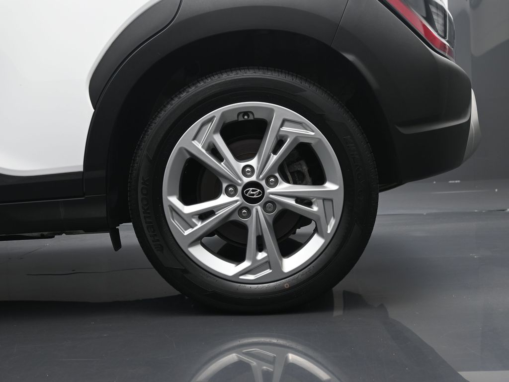 2023 Hyundai Kona SEL N Line photo 2