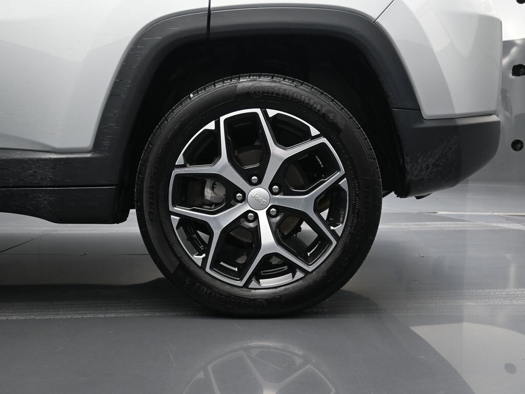 Used 2024 Jeep Compass Limited Sport Utility