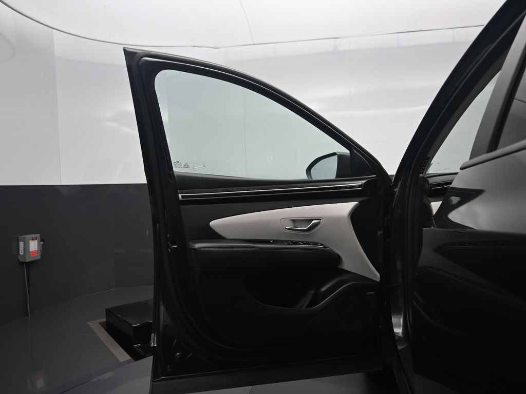 2022 Hyundai Tucson SEL photo 2
