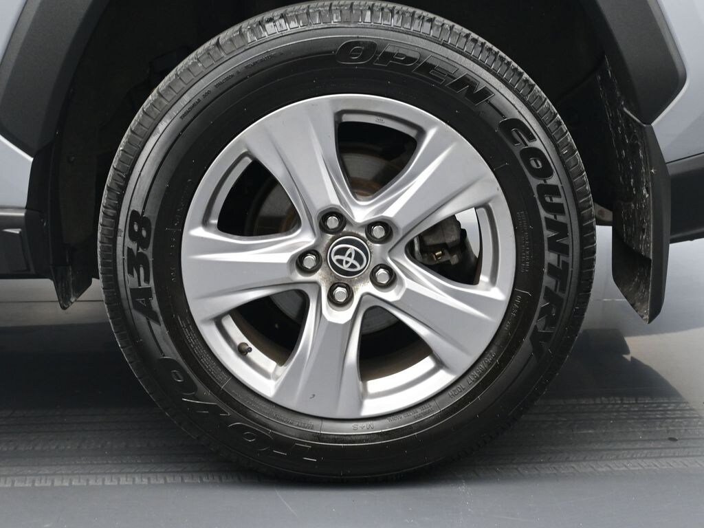 Used 2022 Toyota RAV4 XLE Sport Utility