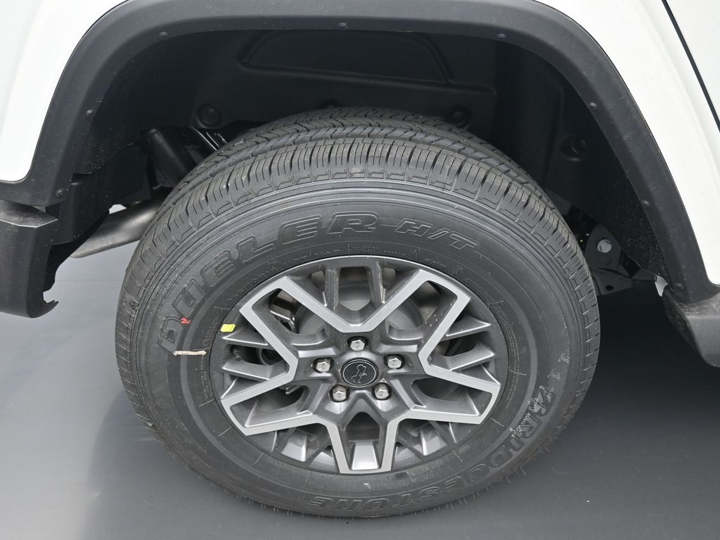 2026 Jeep Wrangler Sahara photo 2