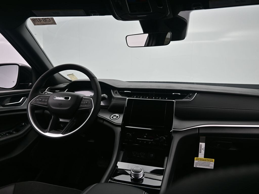 New 2025 Jeep Grand Cherokee Altitude X Sport Utility