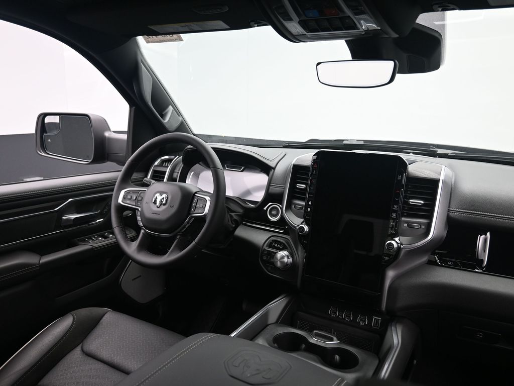 2026 Ram 1500 Laramie photo 3
