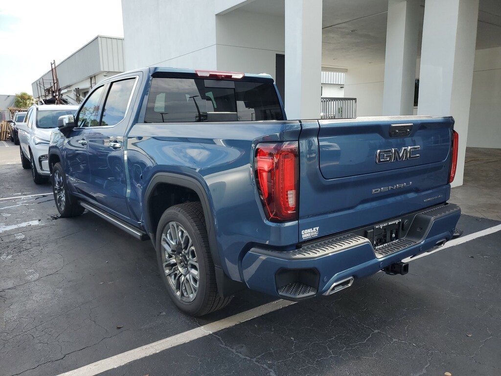 Used 2025 GMC Sierra 1500 Denali Ultimate 4WD Crew Cab 147 Denali Ultimate