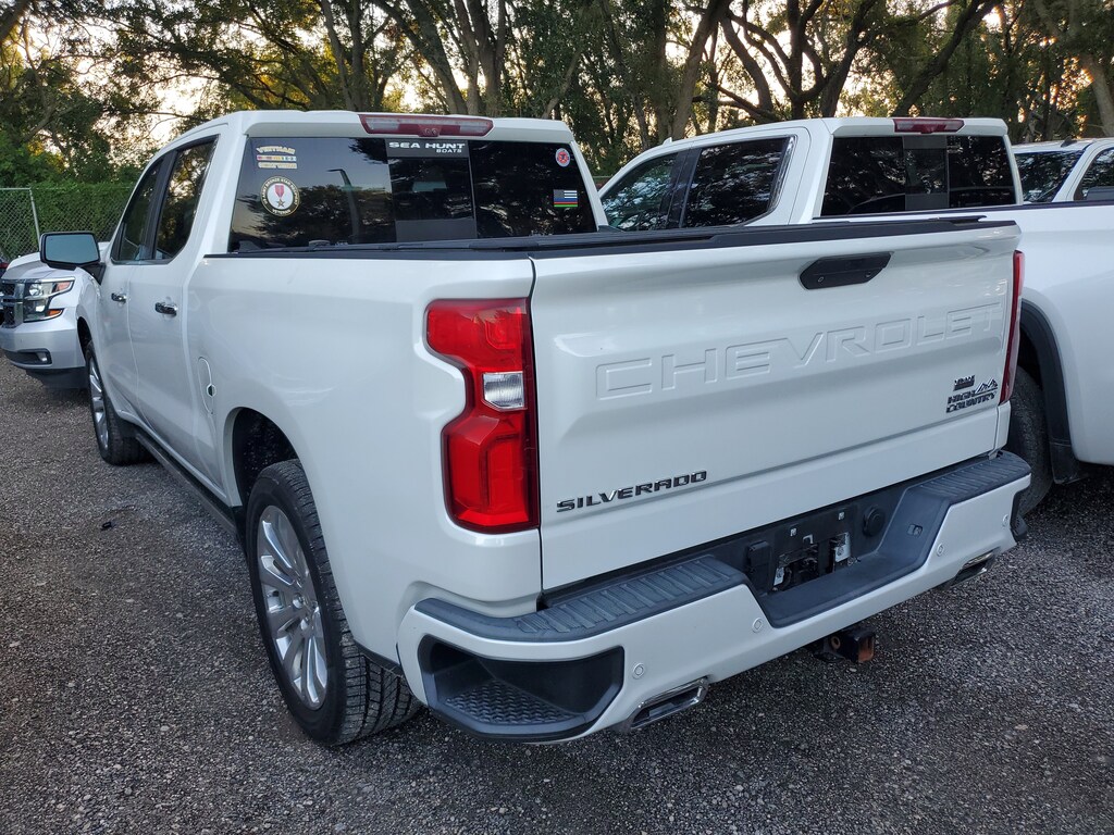Used 2021 Chevrolet Silverado 1500 High Country 4WD Crew Cab 147 High Country
