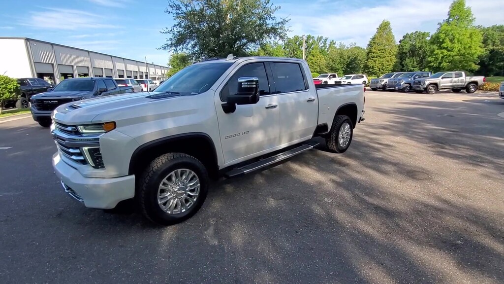 Used 2022 Chevrolet Silverado 2500HD High Country 4WD Crew Cab 159 High Country