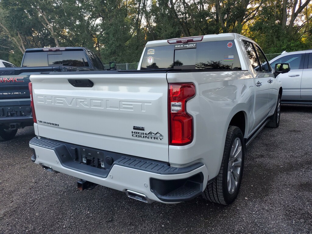 Used 2021 Chevrolet Silverado 1500 High Country 4WD Crew Cab 147 High Country