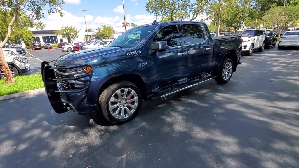 Used 2021 Chevrolet Silverado 1500 High Country 4WD Crew Cab 147 High Country