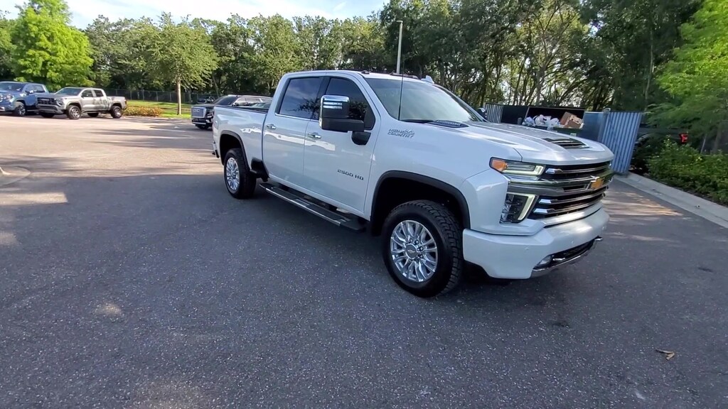 Used 2022 Chevrolet Silverado 2500HD High Country 4WD Crew Cab 159 High Country