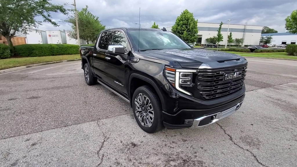 Used 2023 GMC Sierra 1500 Denali Ultimate 4WD Crew Cab 147 Denali Ultimate