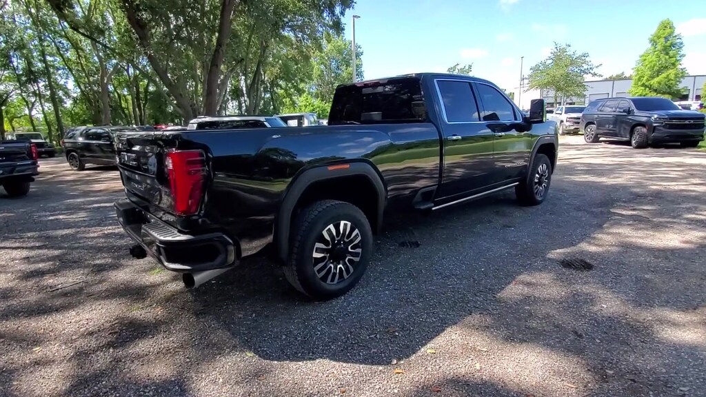 Used 2025 GMC Sierra 3500HD Denali Ultimate 4WD Crew Cab 172 Denali Ultimate
