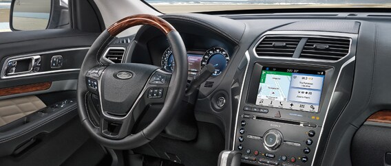 18 Ford Explorer Xlt Vs Limited Vs Sport Vs Platinum Riverbend Ford