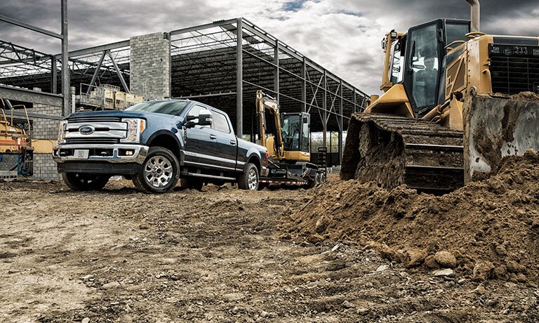 Ford F-150 vs. F-250 Towing Capacity & Packages (2020, 2019) 2011 F250 6.2 5th Wheel Towing Capacity
