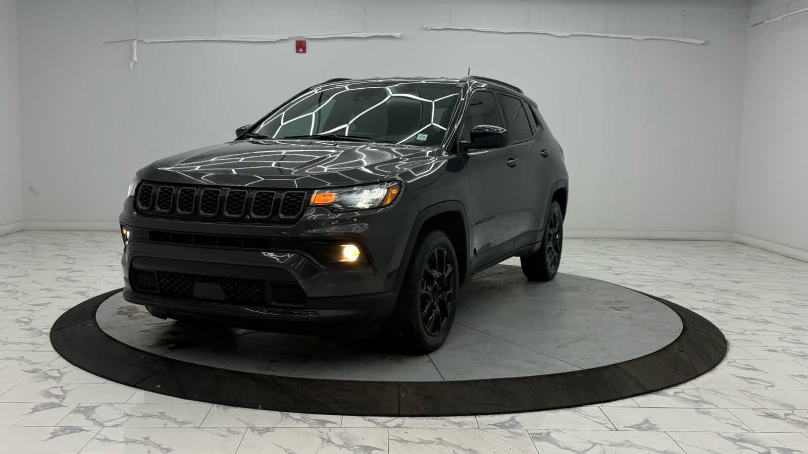 2024 Jeep Compass Latitude photo 4