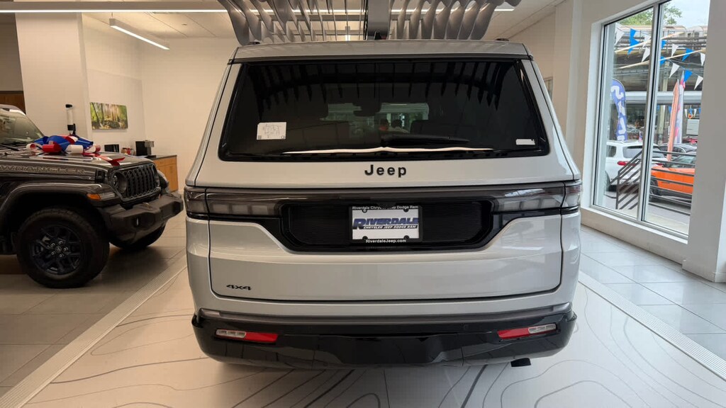 New 2026 Jeep Grand Wagoneer LIMITED ALTITUDE 4X4 Sport Utility