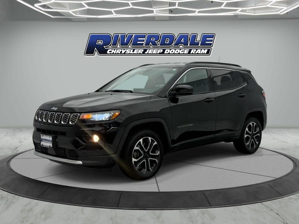 Used 2024 Jeep Compass