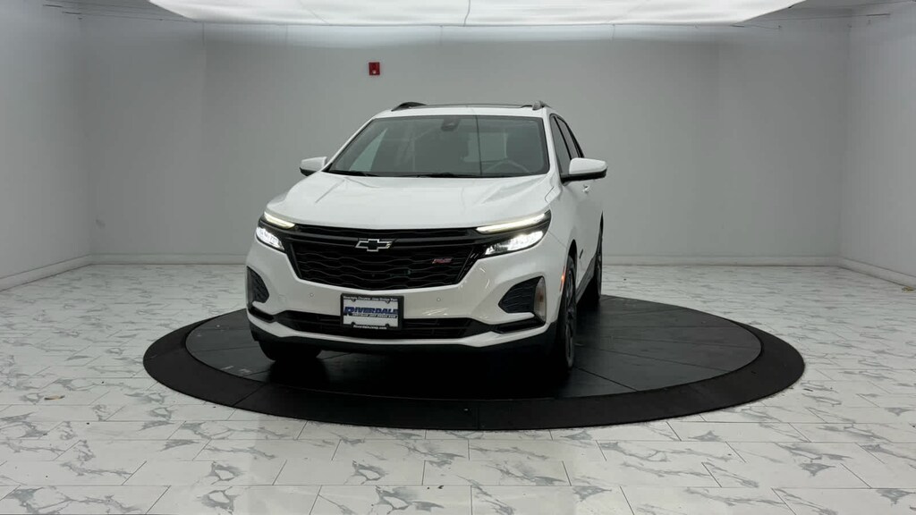 Used 2024 Chevrolet Equinox