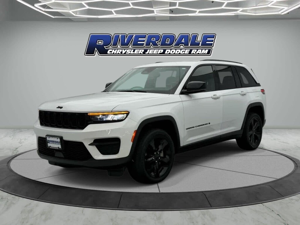 Used 2023 Jeep Grand Cherokee Sport Utility