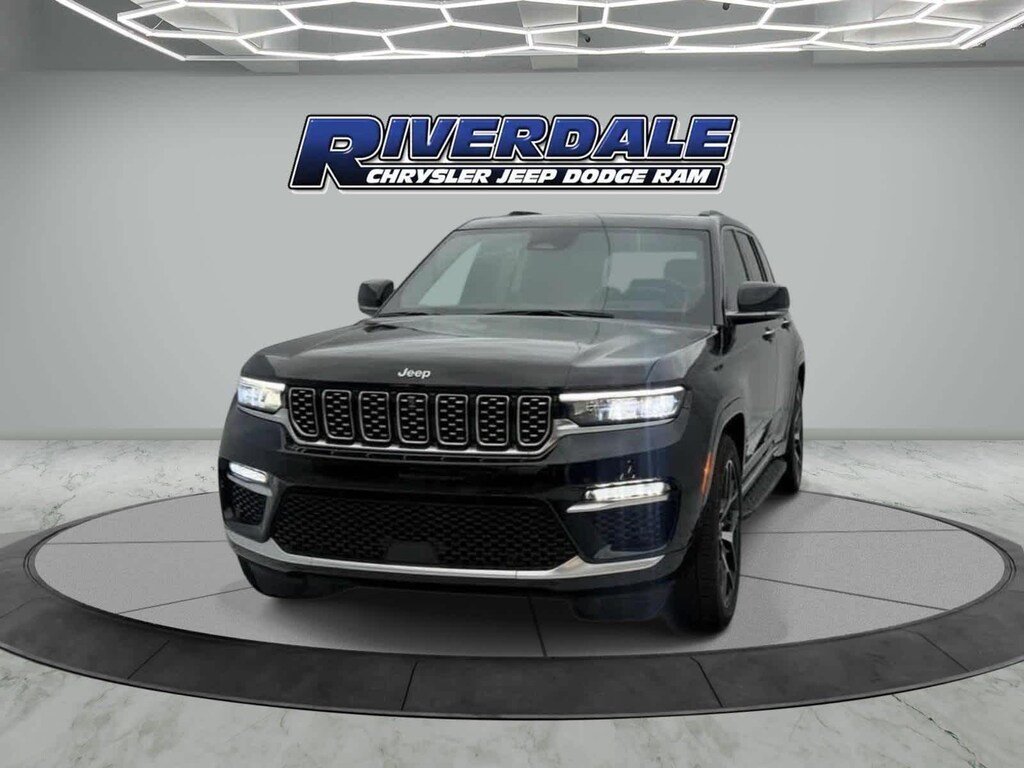 Used 2024 Jeep Grand Cherokee