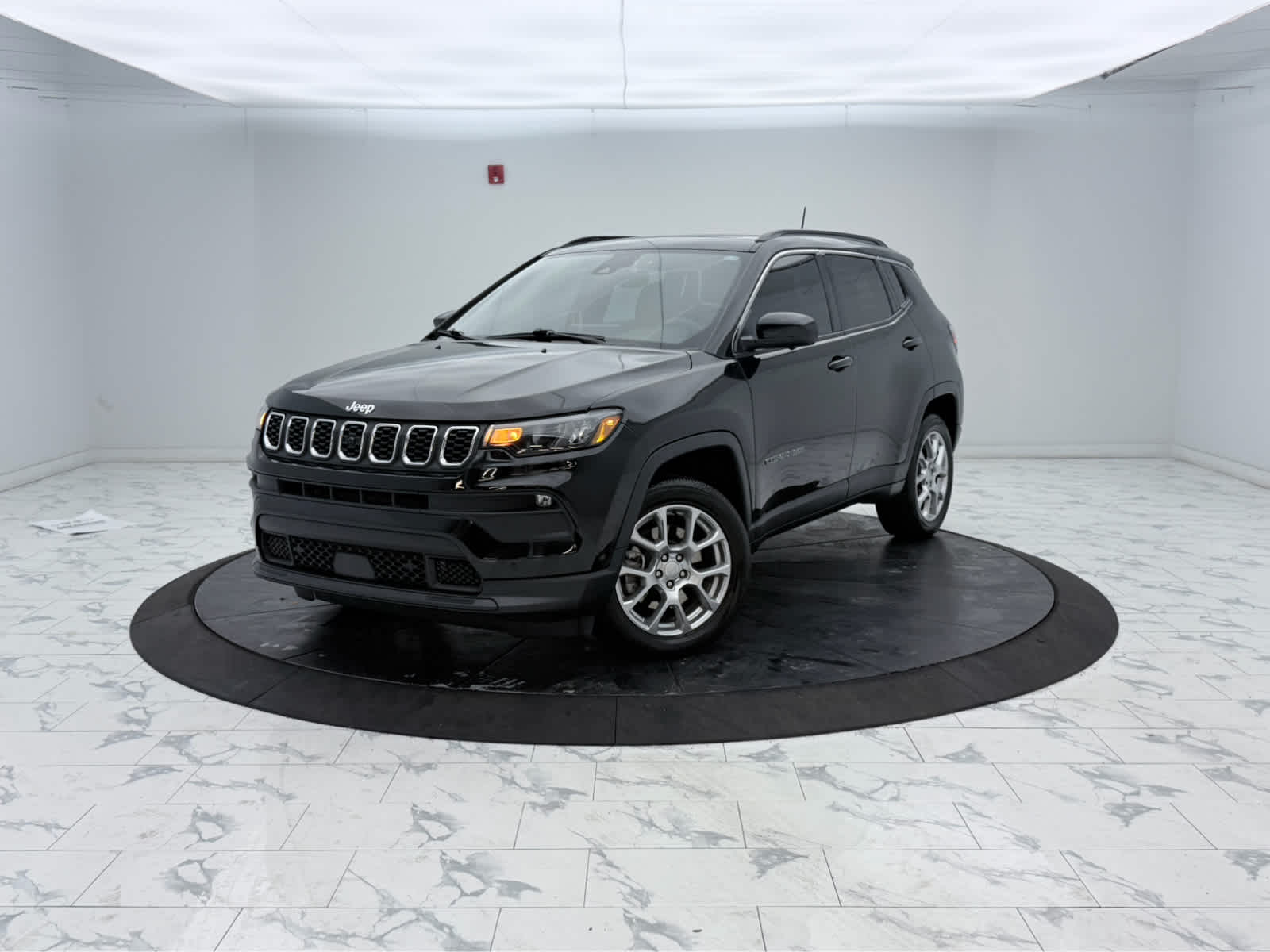 2024 Jeep Compass Latitude Lux 4X4's photo