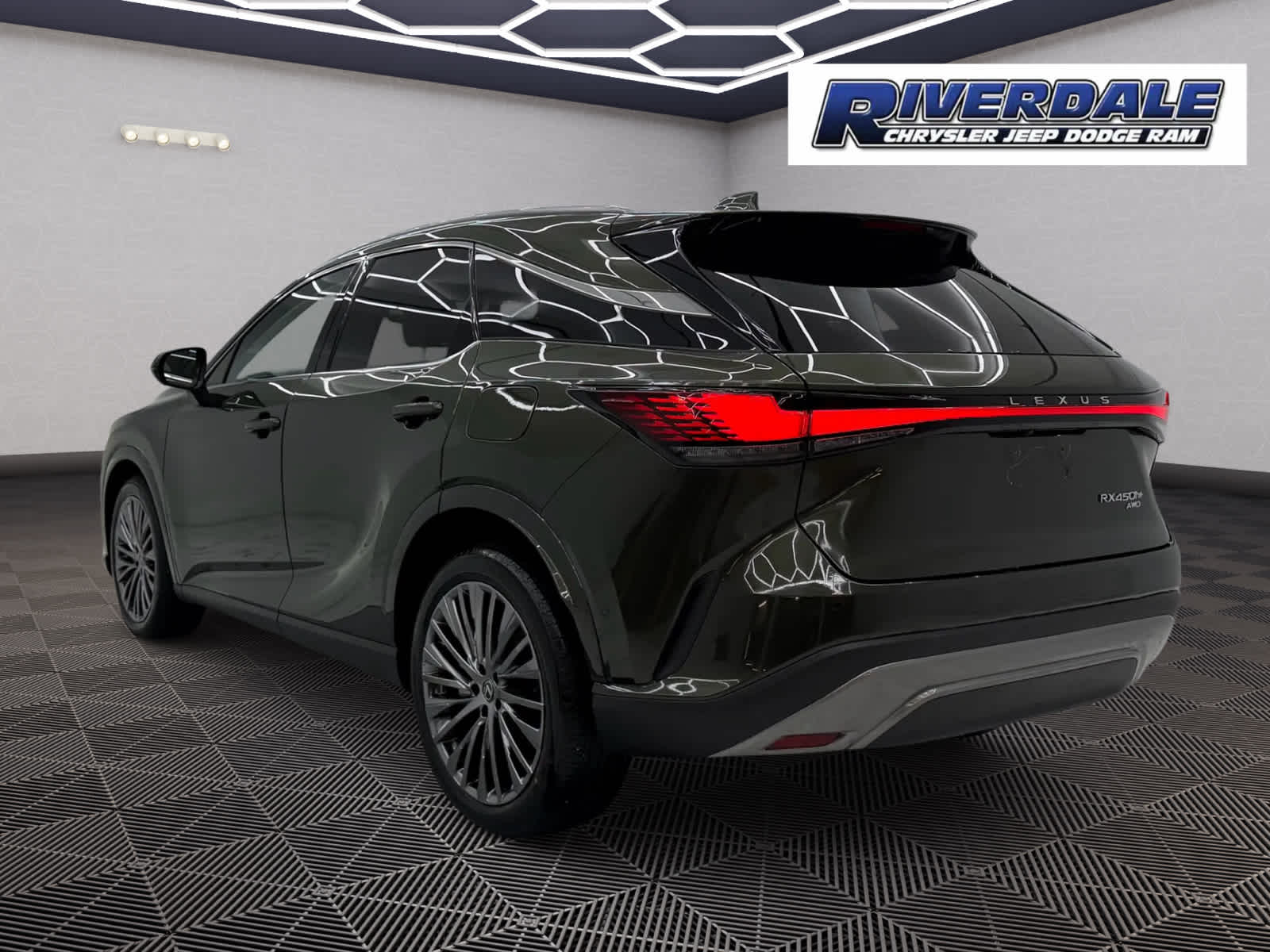 2025 Lexus RX Luxury AWD photo 4